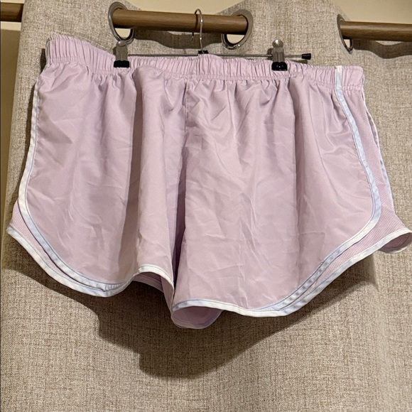 Nike Light Purple Running Shorts XXL - Picture 3 of 3